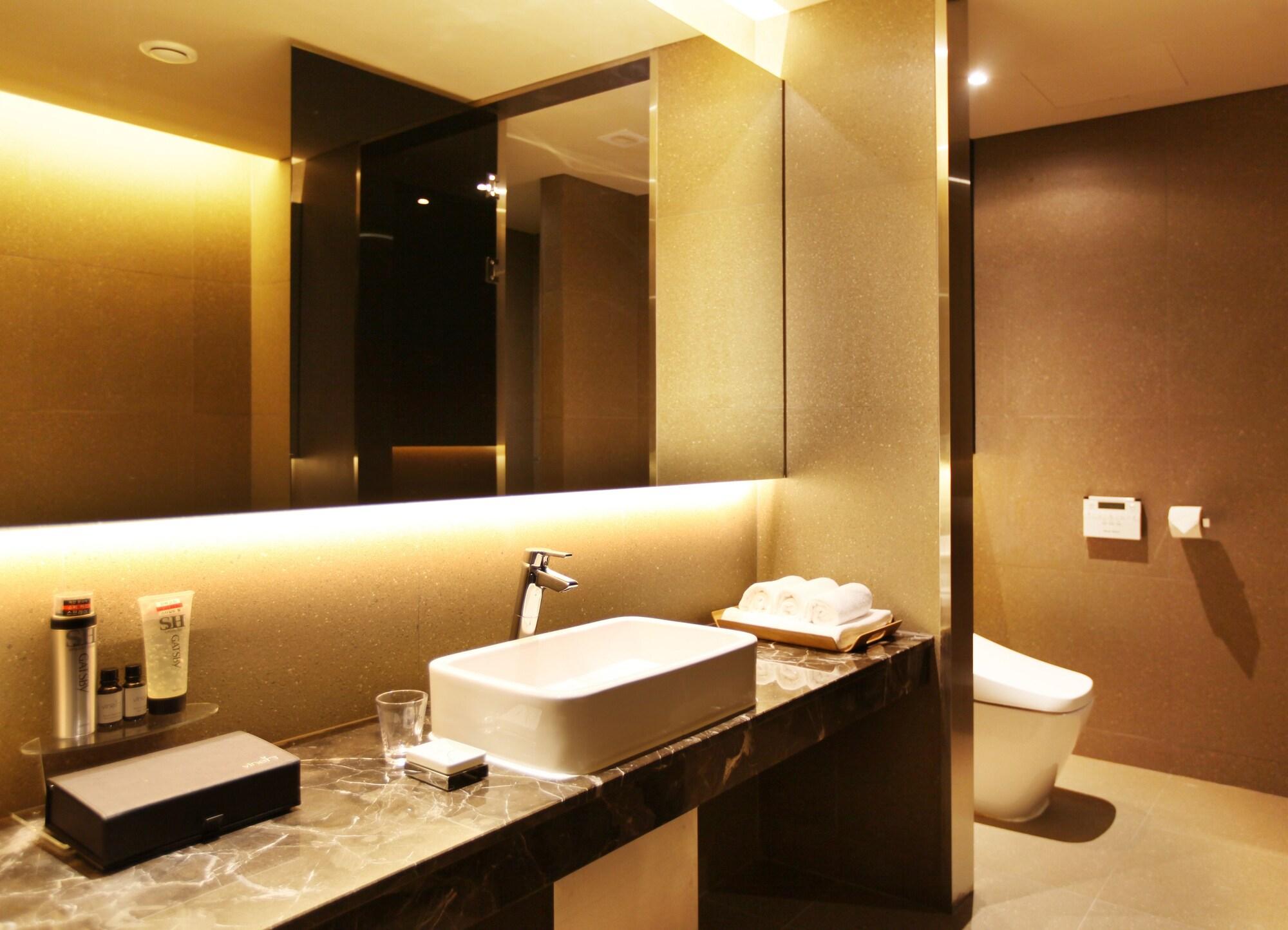Hotel Vine Соннам Экстерьер фото