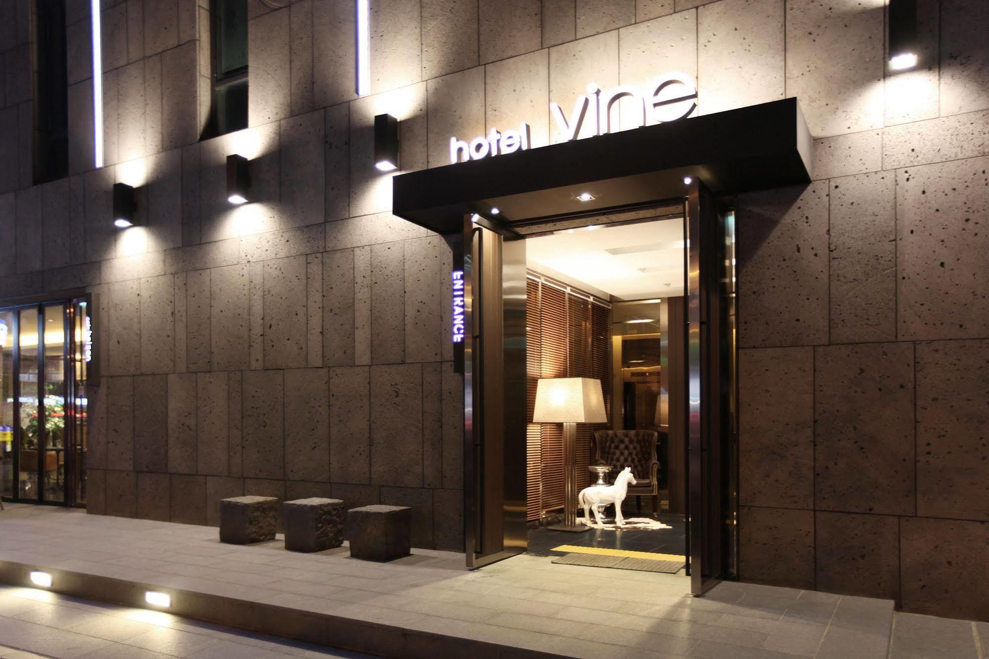 Hotel Vine Соннам Экстерьер фото